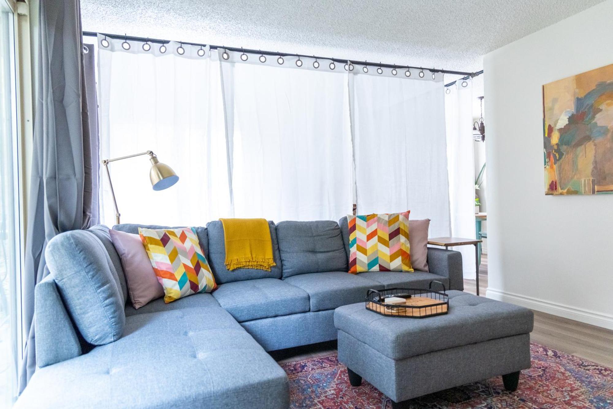 סיאטל King Bed + Studio! Free Parking, Patio, Wfh Space! מראה חיצוני תמונה
