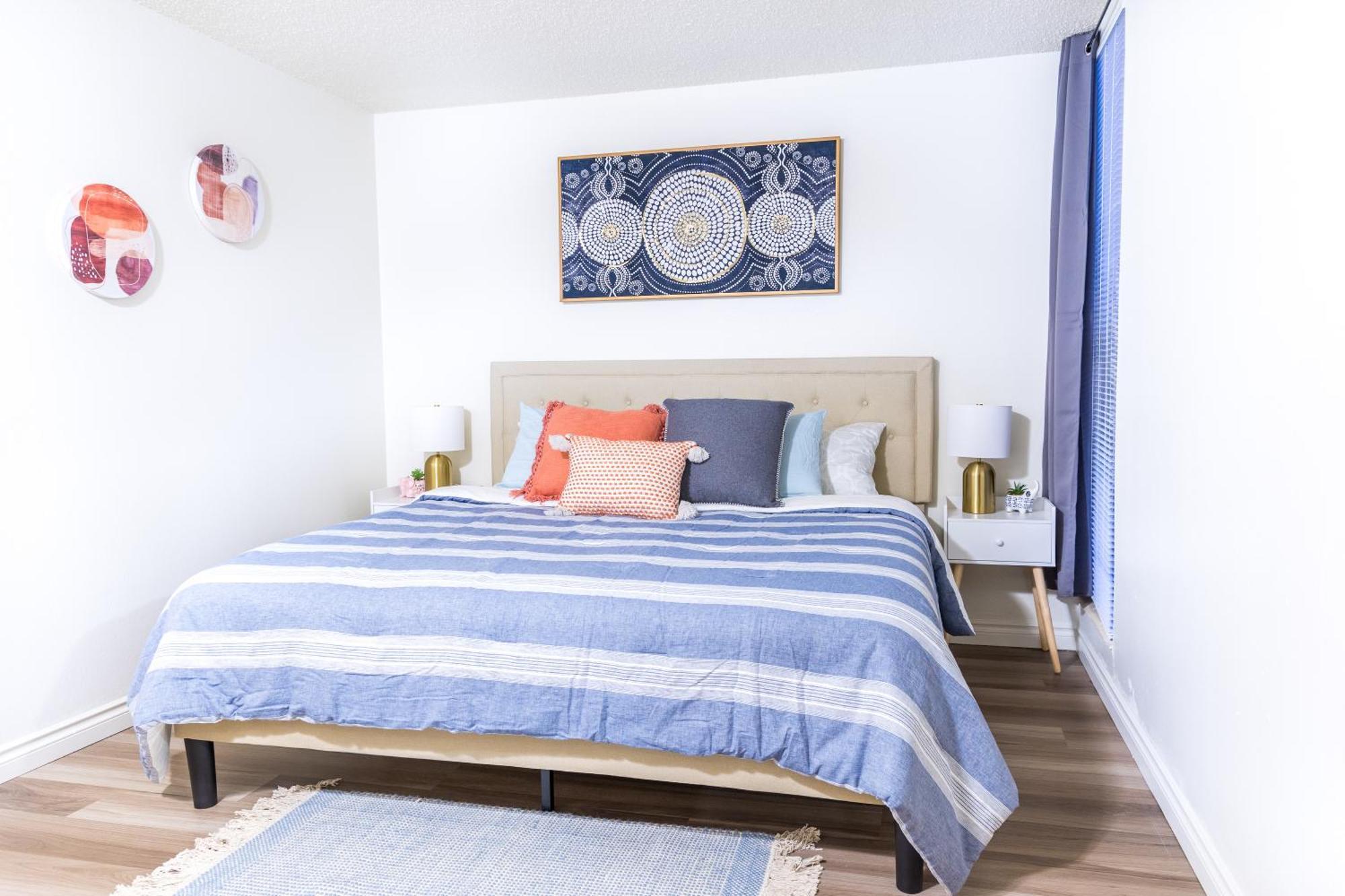 סיאטל King Bed + Studio! Free Parking, Patio, Wfh Space! מראה חיצוני תמונה