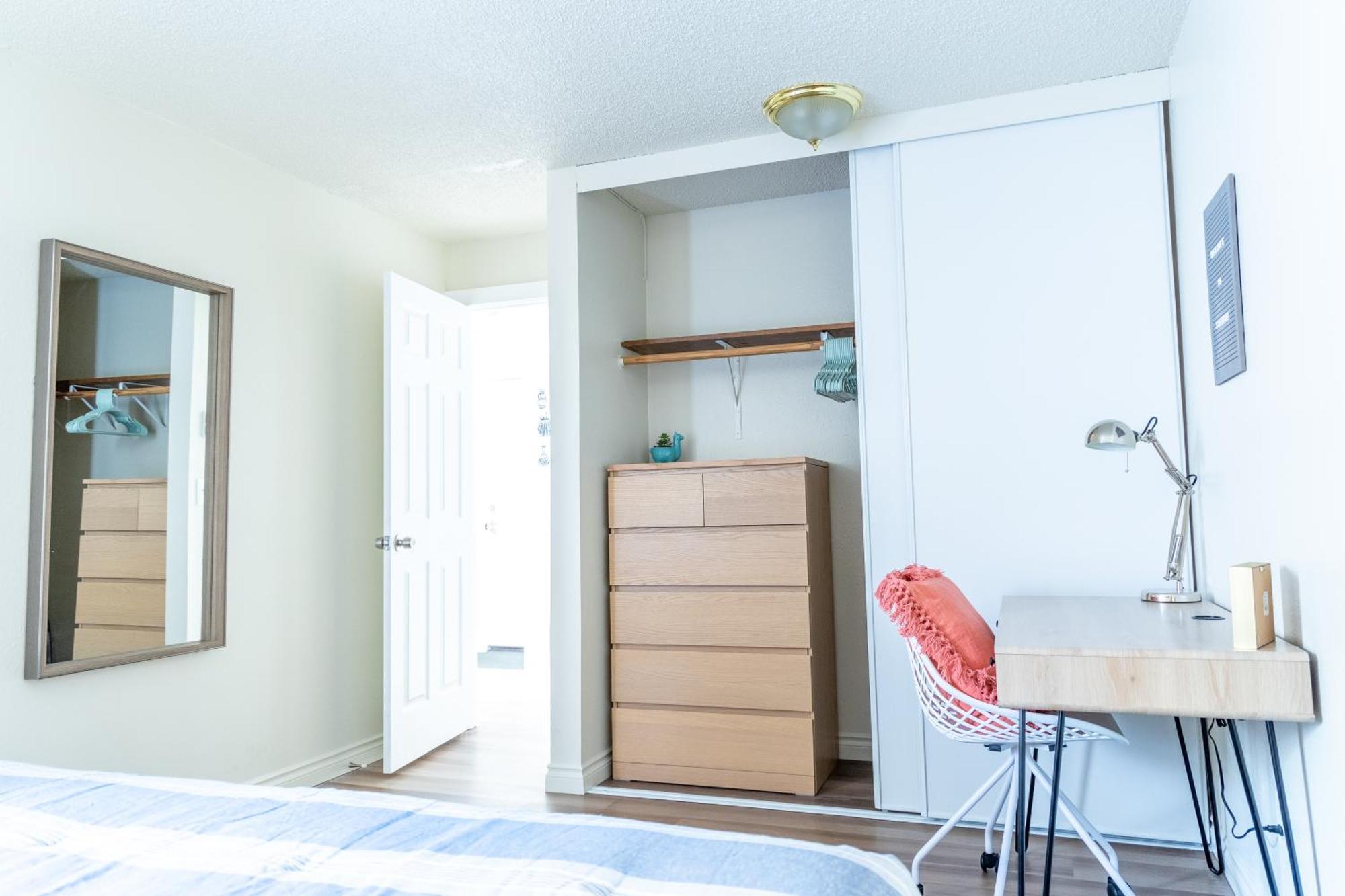 סיאטל King Bed + Studio! Free Parking, Patio, Wfh Space! מראה חיצוני תמונה